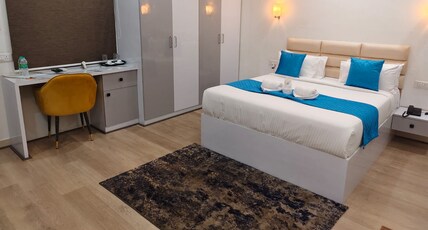 Niharika Heights Luxury Hotel Room Type - Luxury Deluxe Suite Near Tech Park