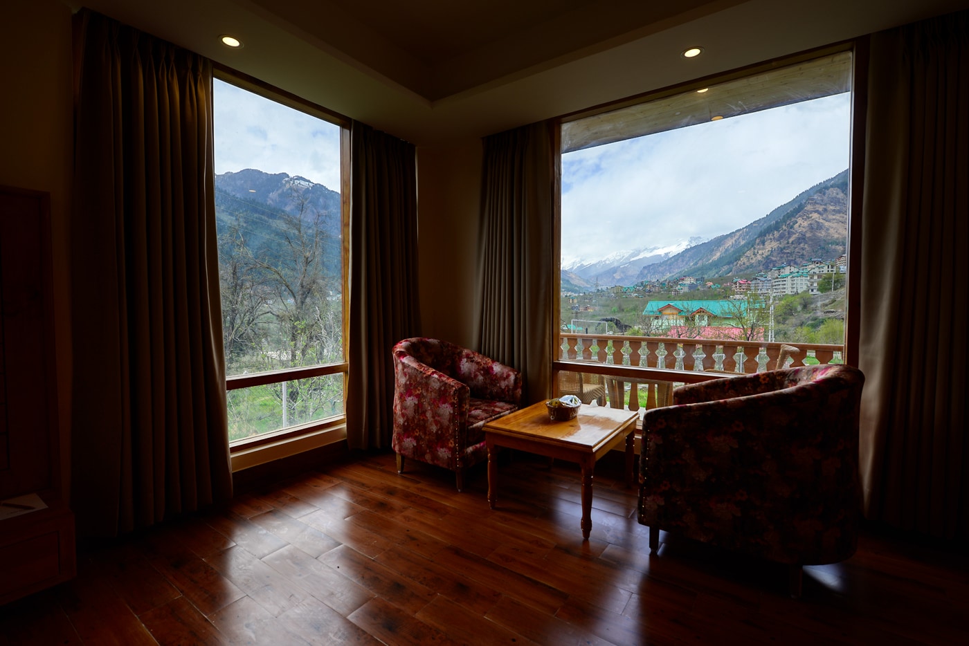 Clarks Inn Suites Manali - Tap to explore photos