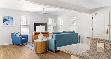 Hilton Vacation Club Beachwoods Kitty Hawk Room Type - 1 BDRM KING 2BATHROOM BLC