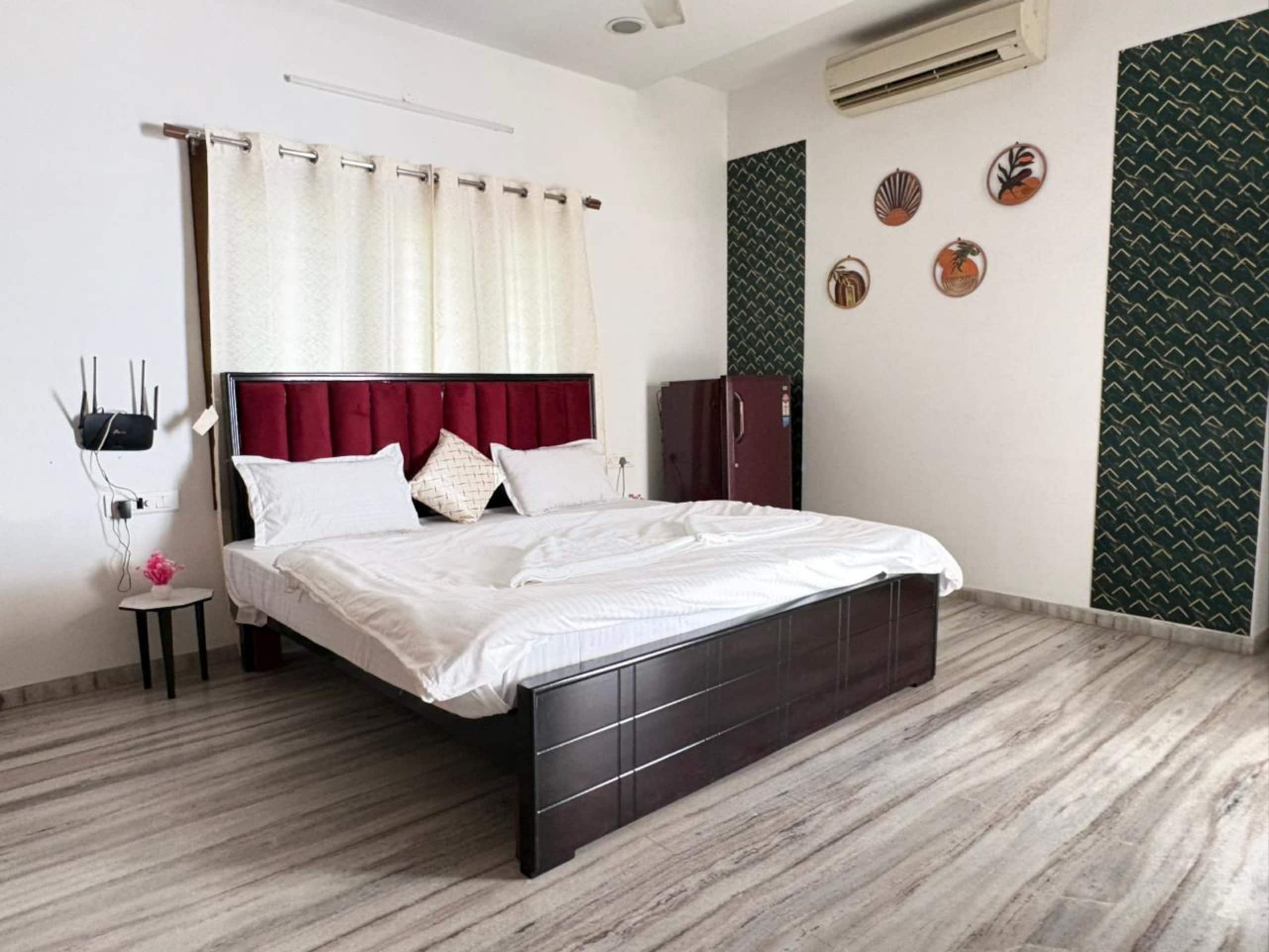 Veranda Private Terrace Getaway near Hitech - Tap to explore photos