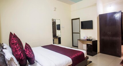 Hotel Tarun Inn Room Type - Suite Room.