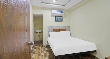 Hotel Sri Sai Regency new Room Type - Deluxe Double AC Hotel Sri Sai Regency new Room Type - Deluxe Double AC