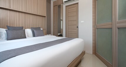 Patong Bay Residence Room Type - Family Room with Balcony and Kitchenette