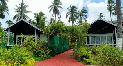 Adhvasaha Beach Spa Resort Room Type - Premium  Luxury Cottage with Balcony