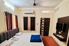 Bobby HomeStay