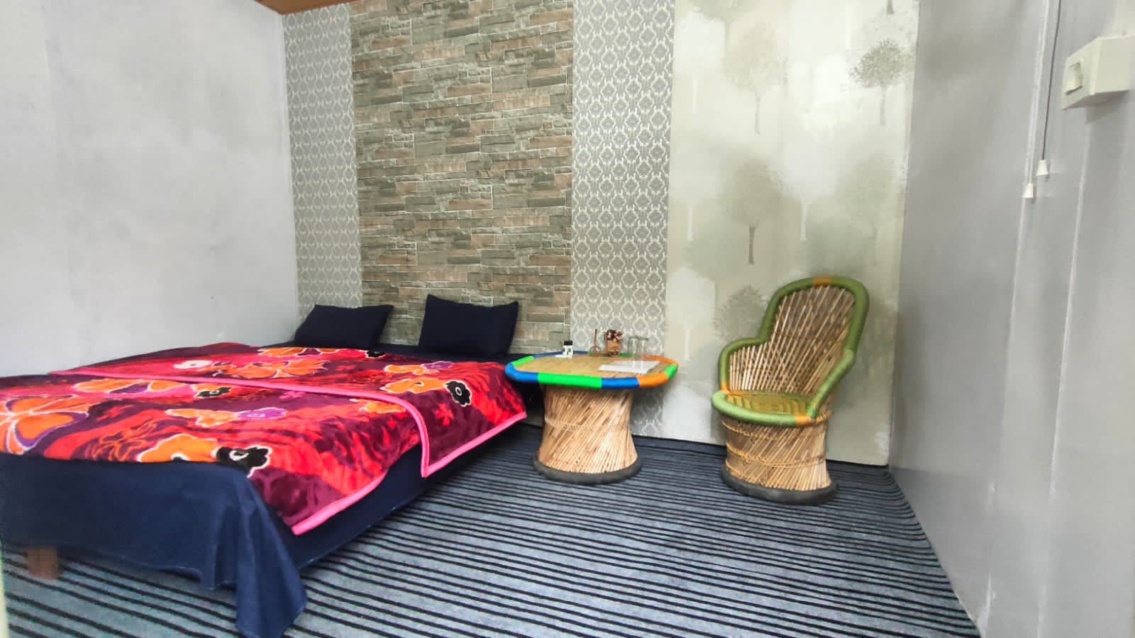 Tirthan Plum Cottages - Tap to explore photos