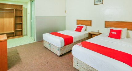 Hotel O My Hotel Room Type - Standard Twin