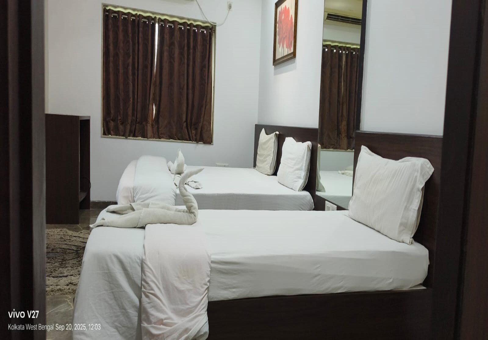 Rani Tower Stay Vip Road - Tap to explore photos