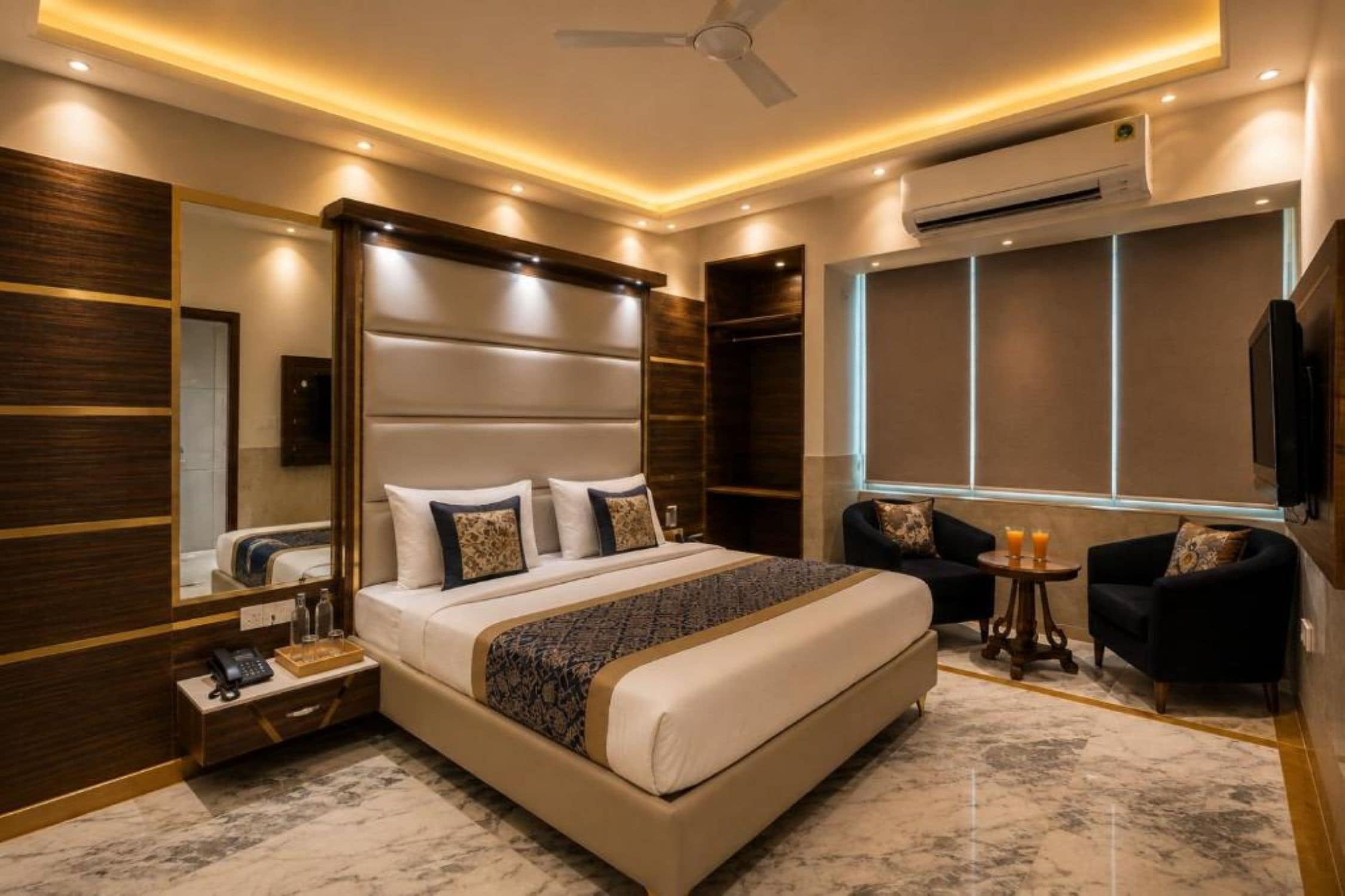 Hotel Aero Star by Star Group - Tap to explore photos