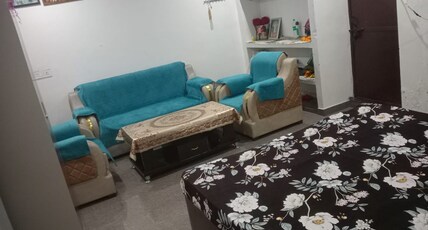 SHIV SAVITRI SADAN Room Type - Bedroom 2