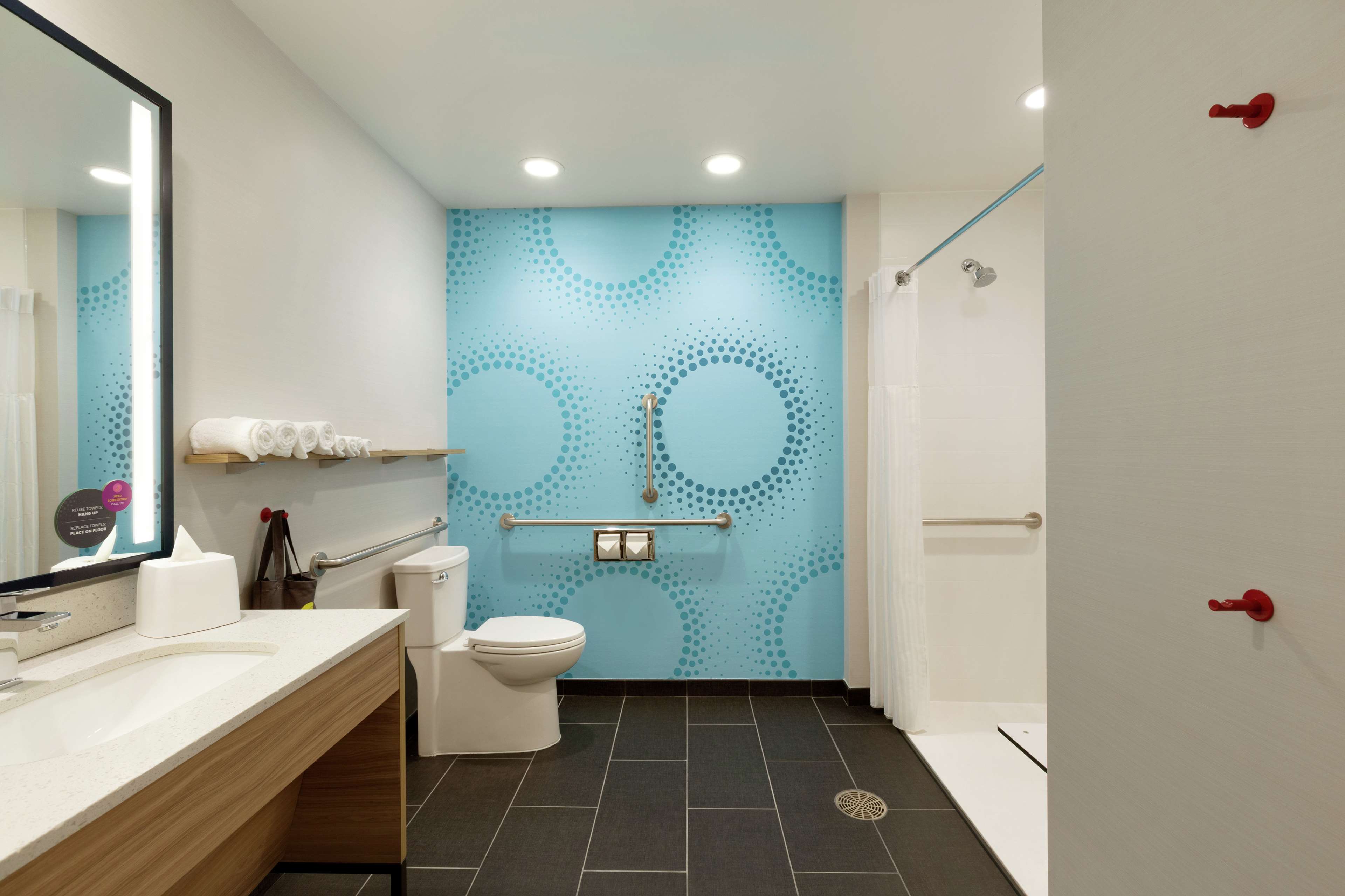 Tru by Hilton St. Charles St. Louis, MO - Tap to explore photos