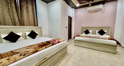 Hotel Kunj Bihari Dham Vrindavan Room Type - Family Room