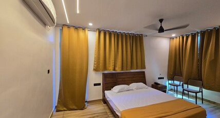 Falls Regency Room Type - Deluxe AC Room