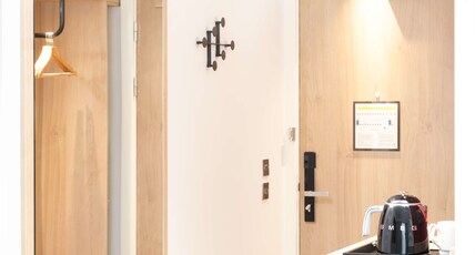Hampton by Hilton Rochdale Room Type - SUPER KING ROOM