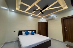 Stay at Vrindavan View