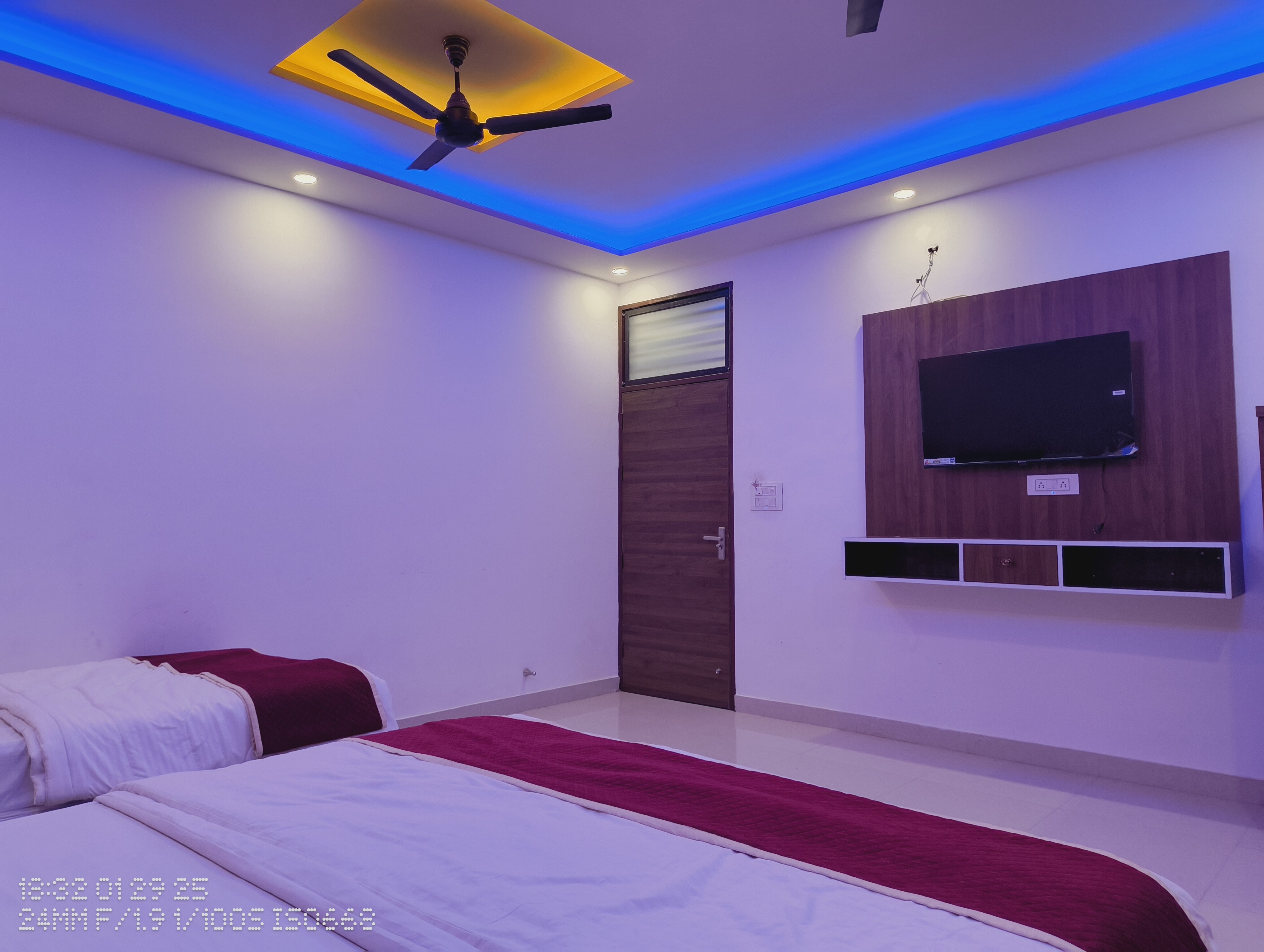 Vrindavan Rooms - Tap to explore photos