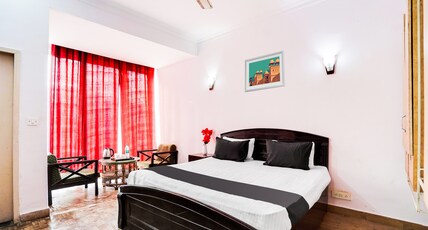 Hotel O Noida Stay Room Type - Classic