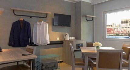 Ibis Budget Phnom Penh Riverside Room Type - Family Room with 3 single bed
