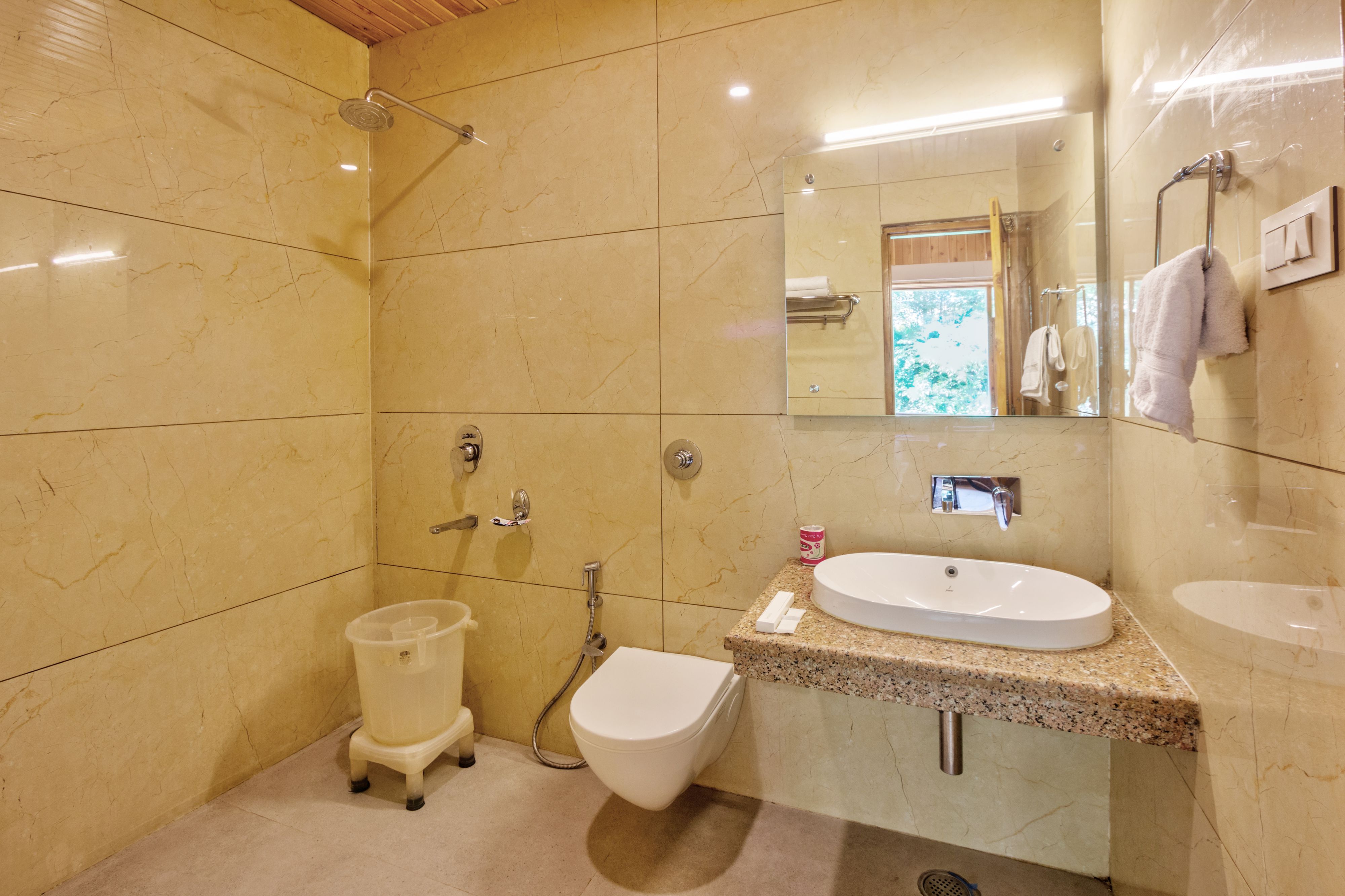 Hotel Malabar Kasol - Next to Volvo Bus Station Kasol - Tap to explore photos