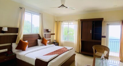CASA NUBE MUNNAR Room Type - Deluxe Room