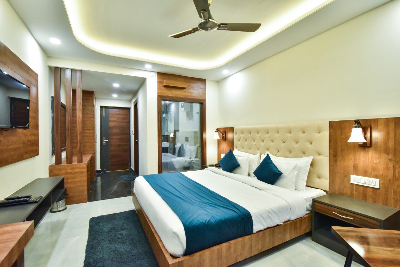 Hotel Anandam - Tap to explore photos