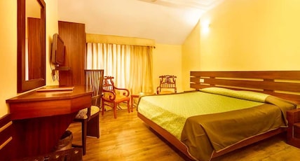 Hotel The Grand Raj Room Type - Executive Room Hotel The Grand Raj Room Type - Executive Room