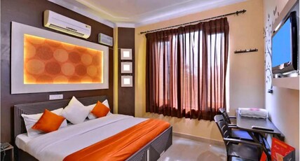 Prince Residency Room Type - Deluxe Double bed Room