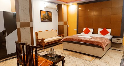 HOTEL NALANDA CITY & RESTURANT Room Type - Premium Deluxe