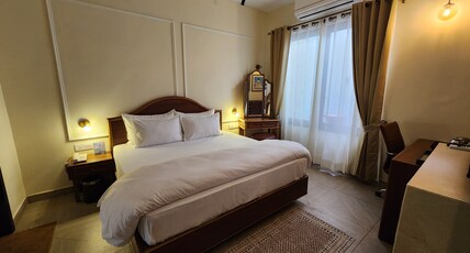 Stay Shaandaar (Boutique Stay) Room Type - Luxurious Escape