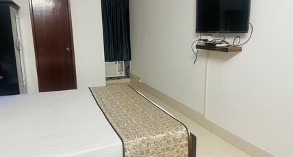 Naxatra World Room Type - Deluxe Room