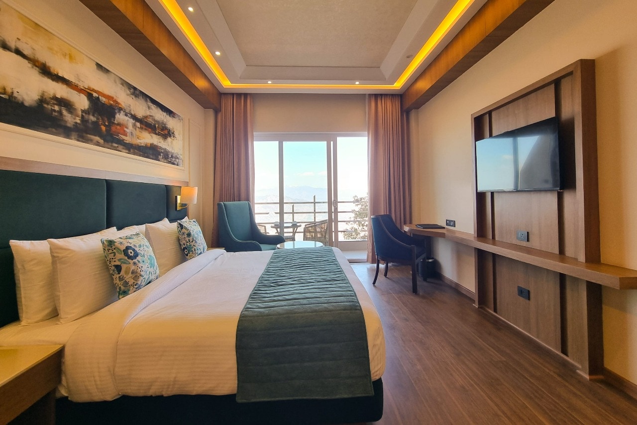 Regenta Place Dalhousie Just 500 meter walkable from Mall Road - Tap to explore photos