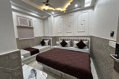 Shree Guru | Near New Delhi Railway Station