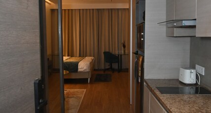 Sparrow Stays - AIPL Joy Street Room Type - Sparrow Stays - AIPL Joy Street