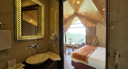 Kufri Pacific Resort Room Type - Alpine Valley View Room