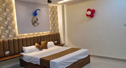 Hotel O The Hotel Rolex Room Type - Classic