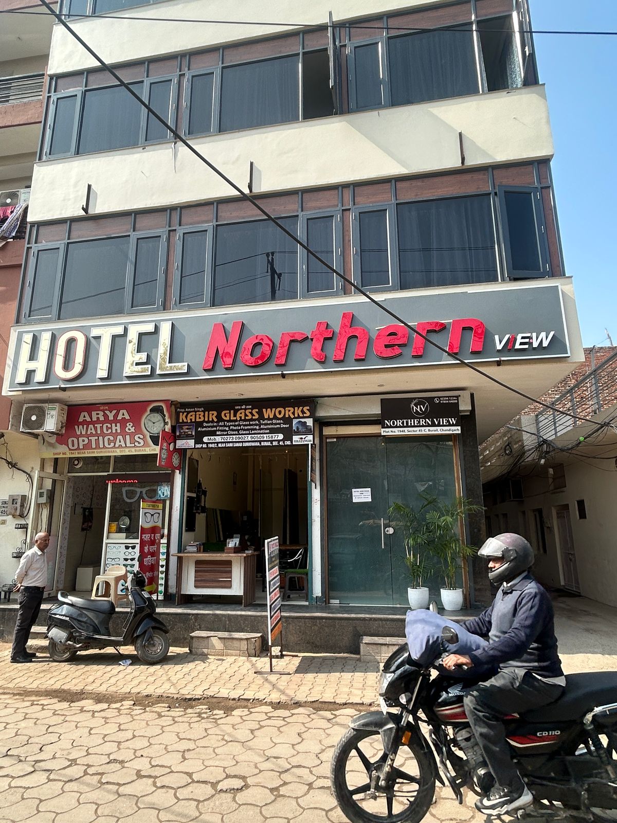 Hotel Northern View - Tap to explore photos