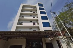 FabHotel Roomers