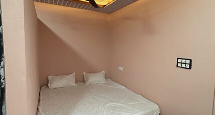 Hotel Gurudev place Room Type - Bedroom 118