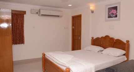 Srinivasa Residency Room Type - Deluxe