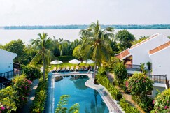 Hoi An Coco River Resort and Spa