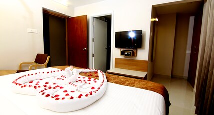 HOTEL PANACEA VENTURES Room Type - Suite Room