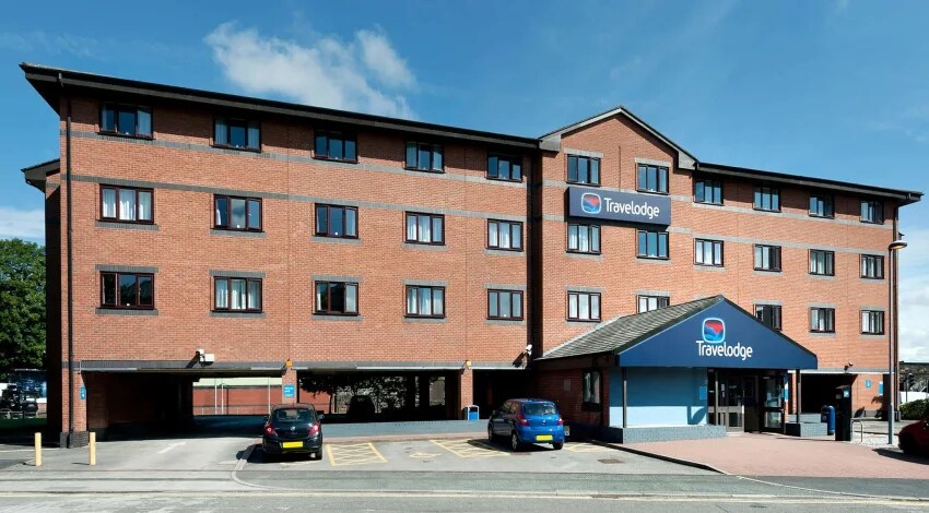 Travelodge Warrington - Tap to explore photos