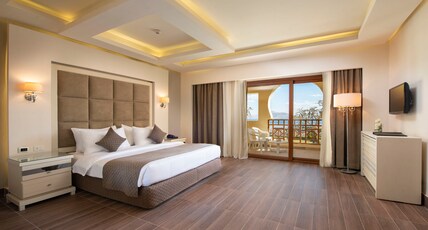 Charmillion Club Resort Room Type - Deluxe Double Room with Garden View Charmillion Club Resort Room Type - Deluxe Double Room with Garden View
