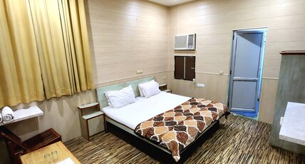 HOTEL M.S RESIDENCY Room Type - Standard Room with AC