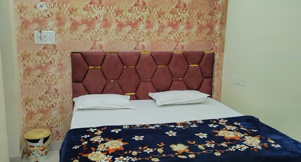 Pinaki guest house Room Type - Shri Vasuki (1st Floor)
