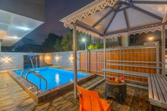 Vishwa Shanti Villa with Pvt Pool, Lonavala