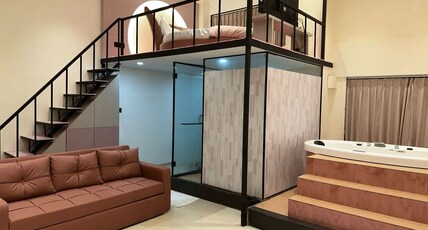 Nano Pod Hotel Room Type - Honeymoon Jacuzzi
