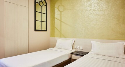ibis budget Singapore West Coast Room Type - Standard Room with 2 single beds