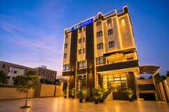 FabHotel Prime Pune Grand