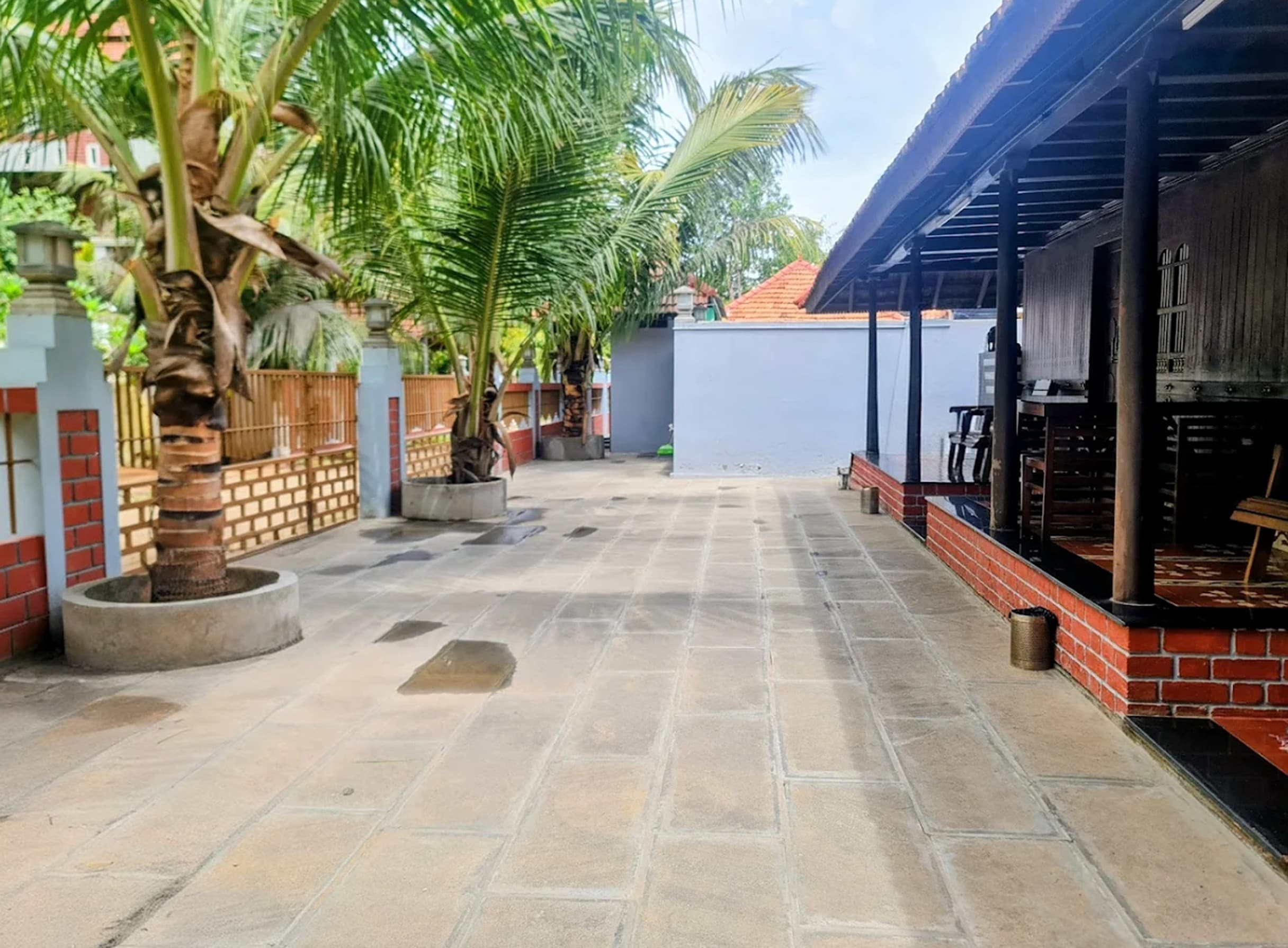 Pozhikarai Beach Resort - Tap to explore photos